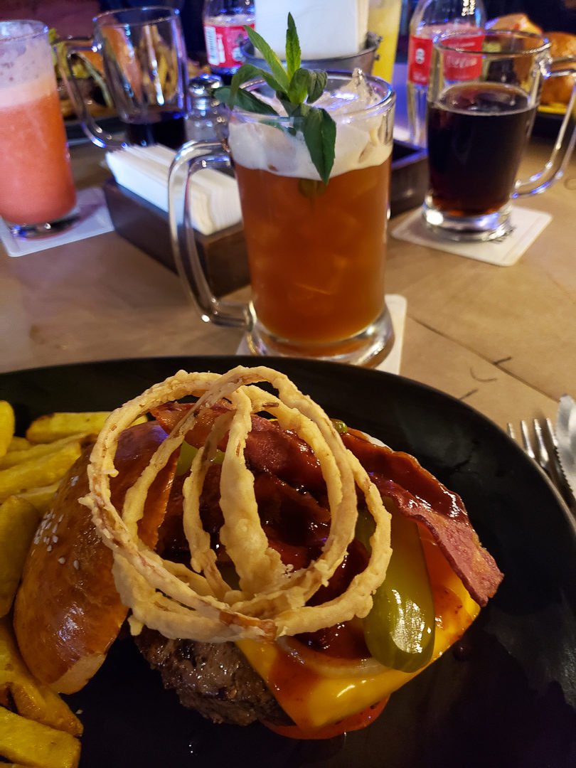 Papachos Burger