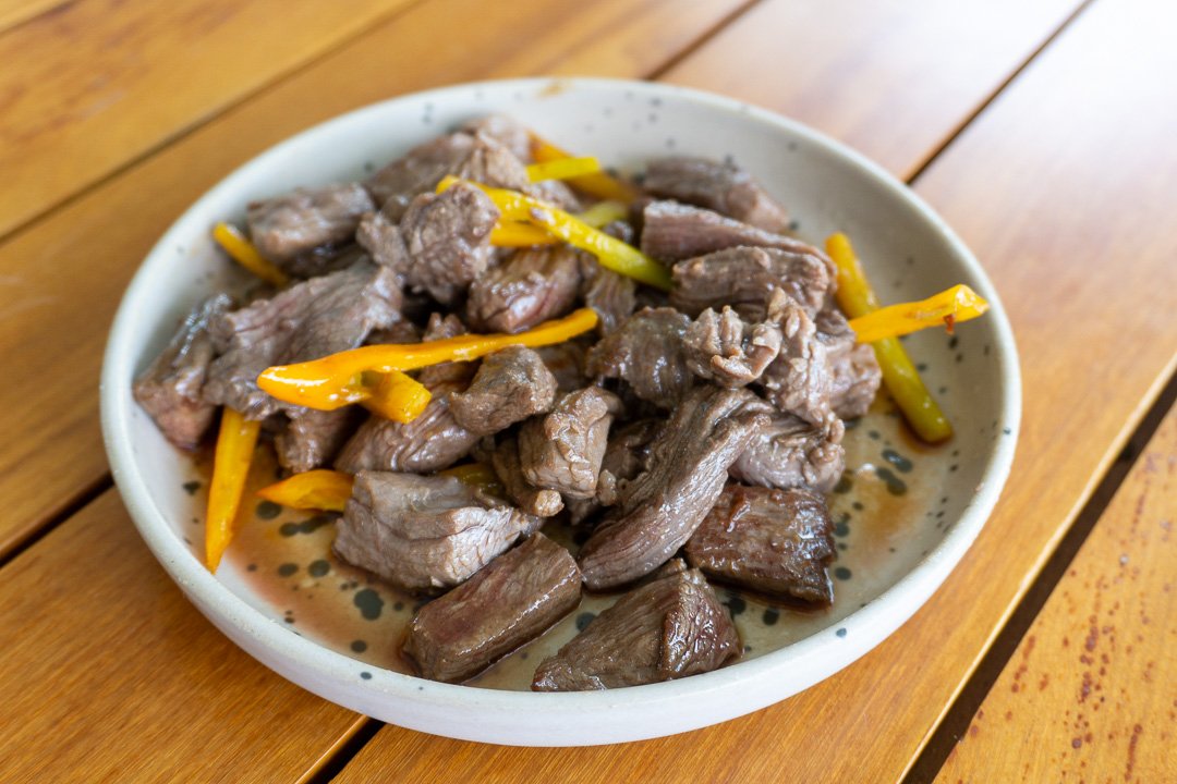 Lomo saltado