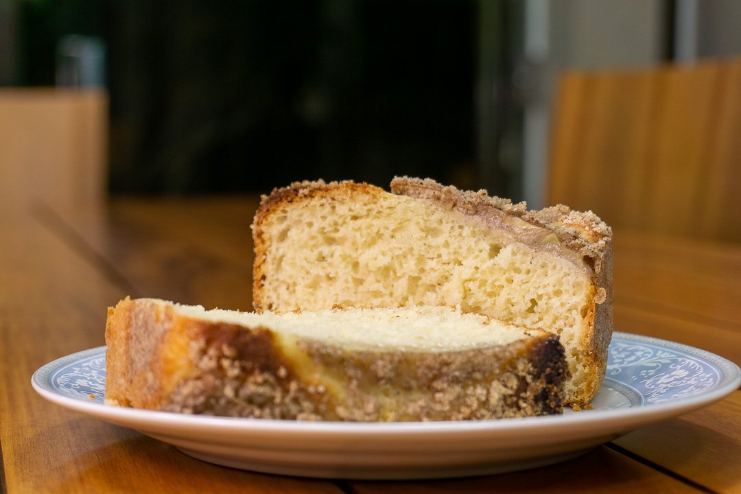 Cuca de Banana e Canela