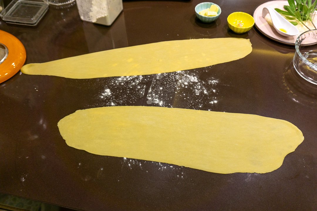 Abrindo a massa para o ravioli