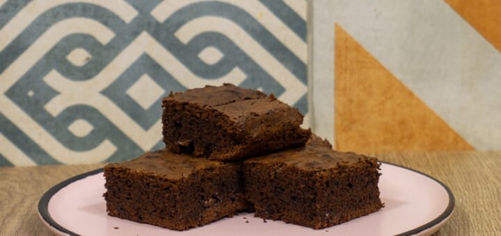 Brownie com cumaru e flor de sal